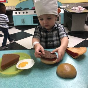 Meet your Posher, Christopher